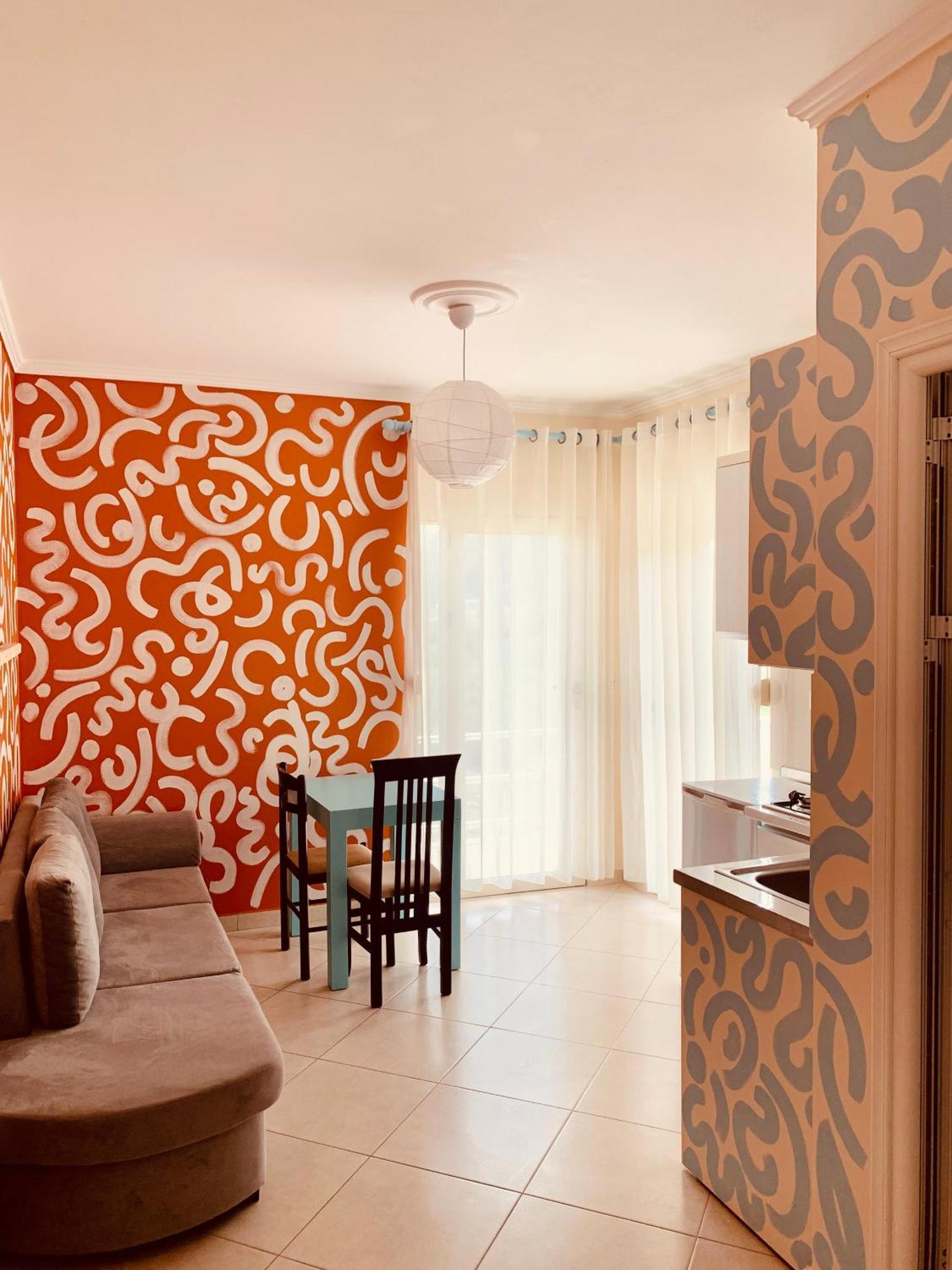 Family Tree - Quiet Area - Self Check In Aparthotel Golem (Tirana)